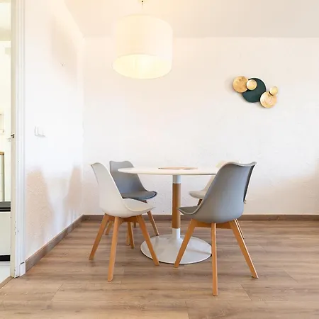 Piso 2 Con Aire Acondicionado En Cala Montgo - Es-325-13